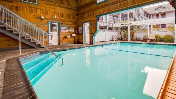 Best Western Plus Bayshore Inn image 11