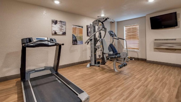 Best Western Plus Bayshore Inn image 9